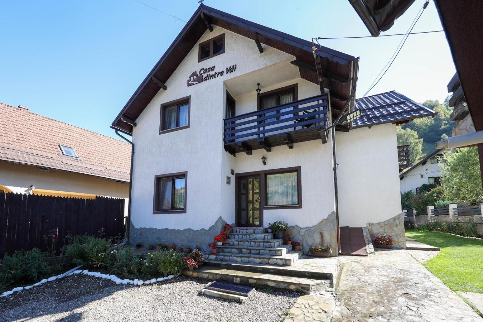 Casa Dintre Vai Hotel Simon Exterior foto